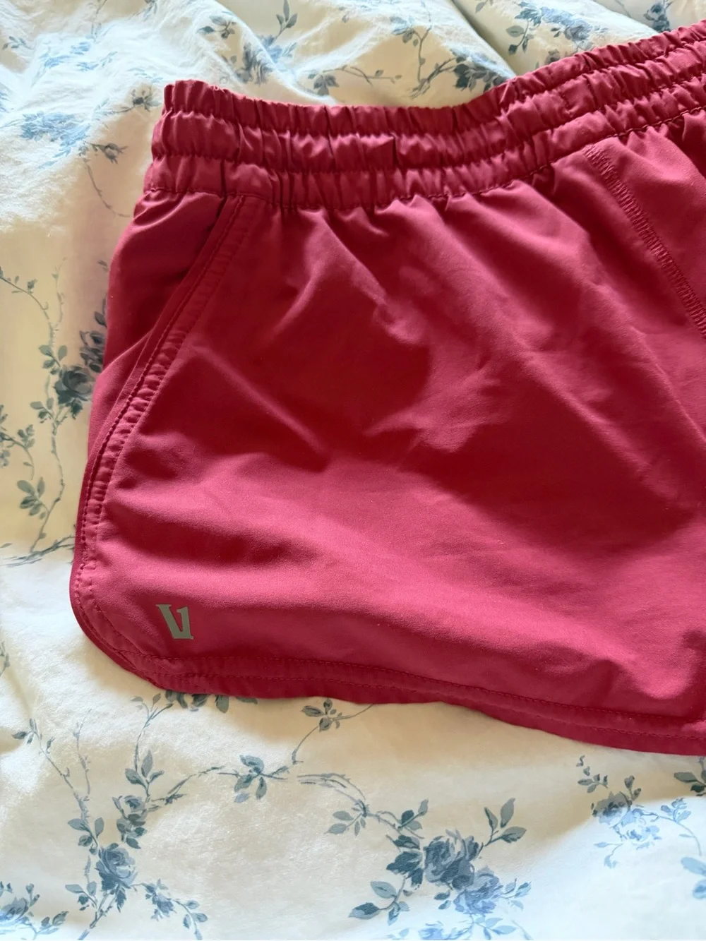 Vuori Drawstring Shorts - Raspberry - Picture 3 of 4